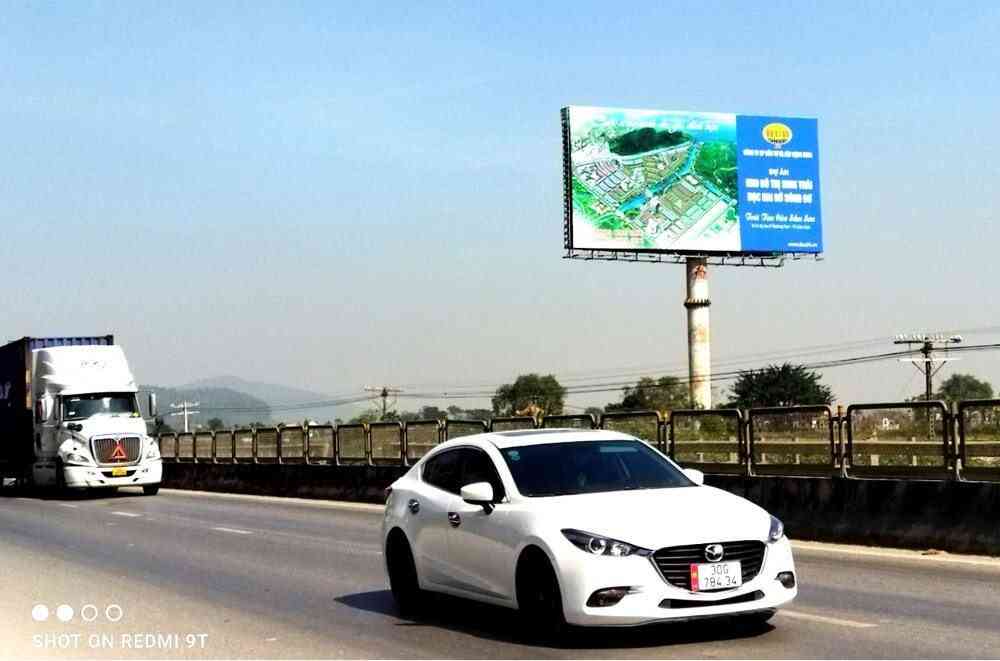quang cao billboard 10
