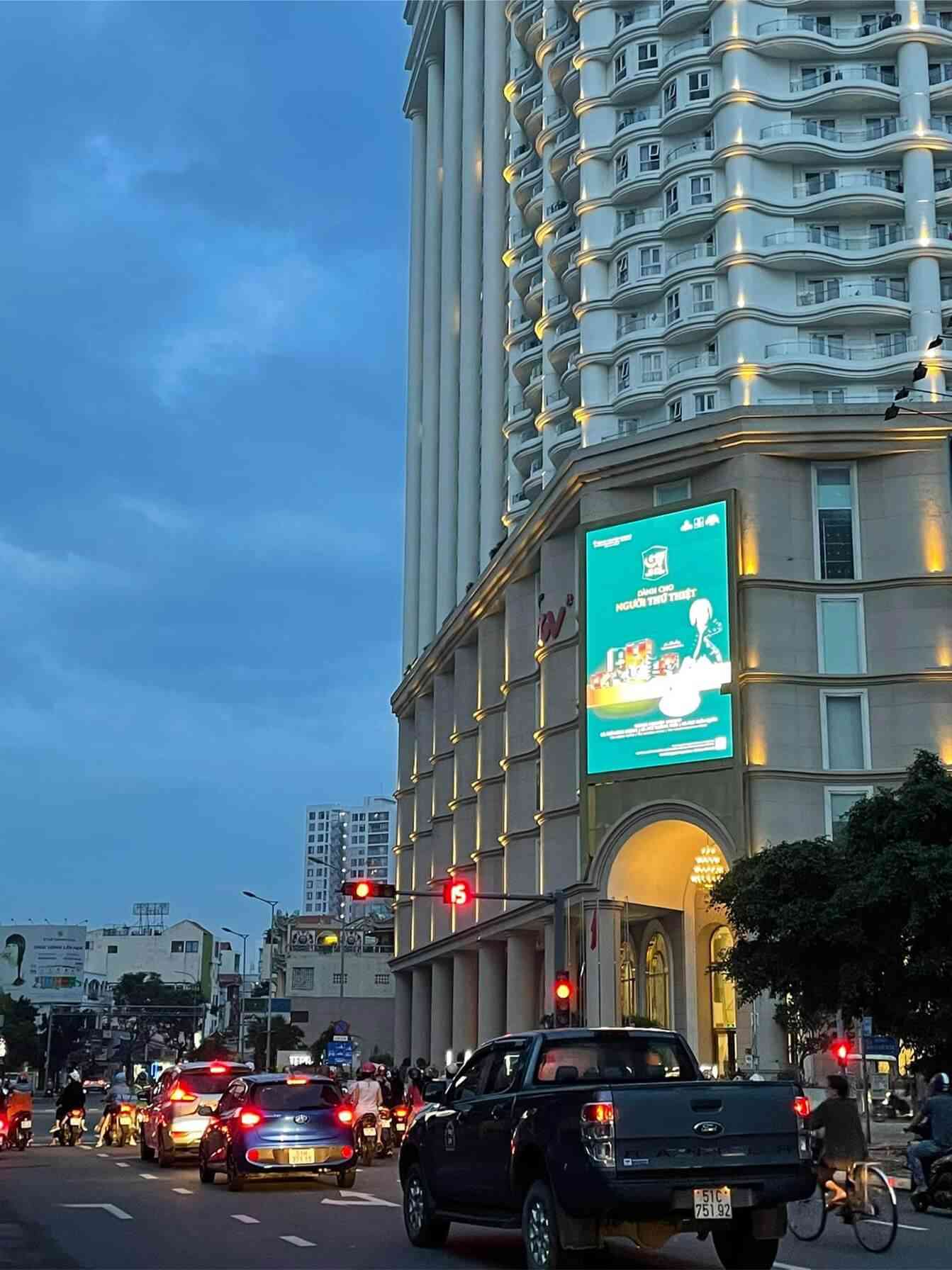 quang cao man hinh led ngoai troi 26