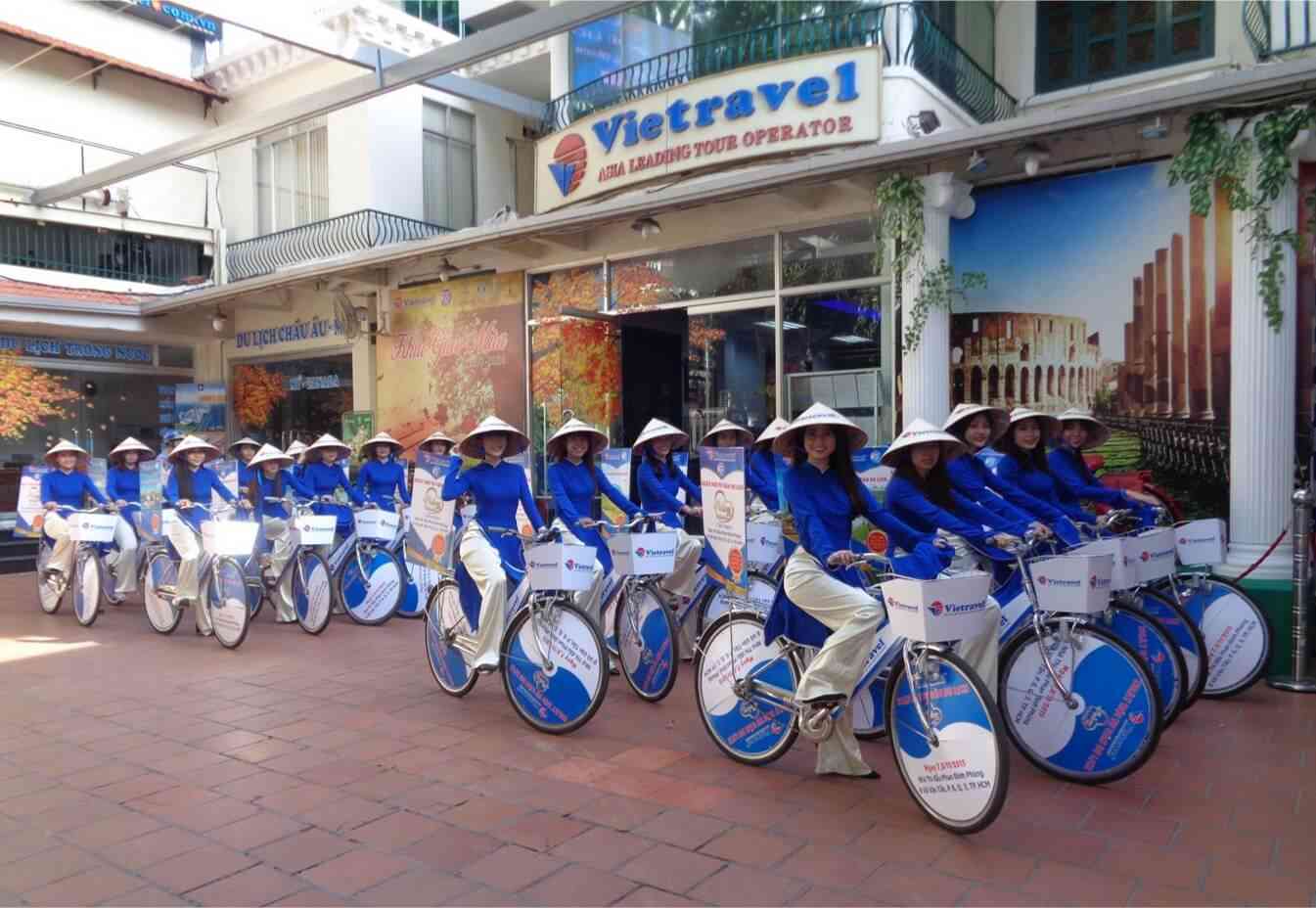 Roadshow là gì và tại sao doanh nghiệp lựa chọn hình thức này? 6 Hình thức chạy roadshow