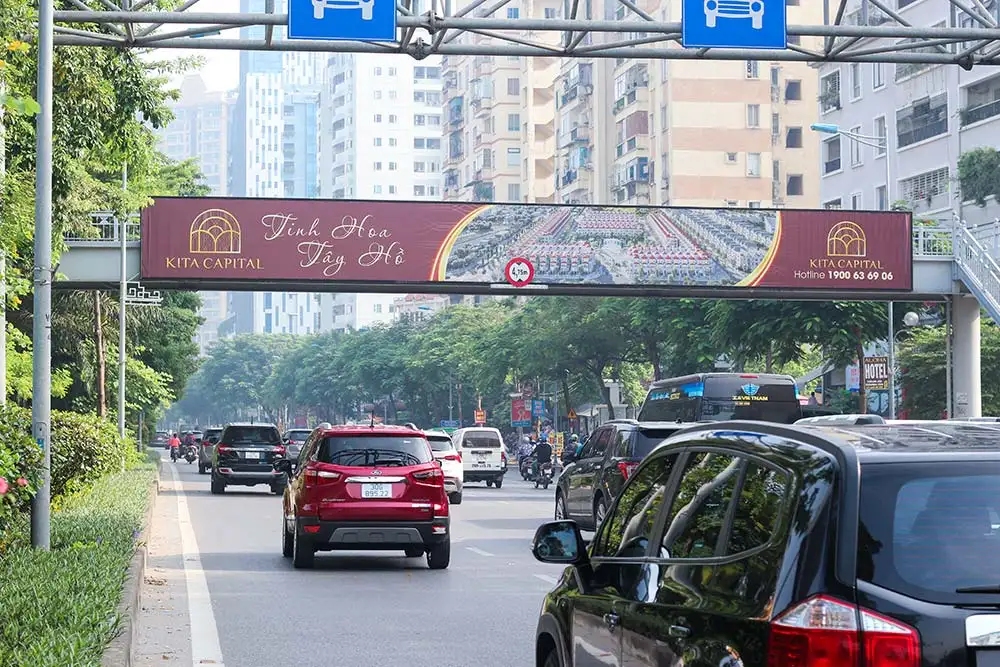 DỰ ÁN QUẢNG CÁO LIGHTBOX TRÊN CẦU BỘ HÀNH TẠI HÀ NỘI CỦA TẬP ĐOÀN BẤT ĐỘNG SẢN KITA GROUP