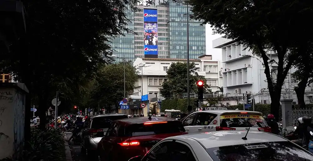Dự án Quảng Cáo Màn Hình Led của Pepsi tại Vincom Đồng Khởi. 