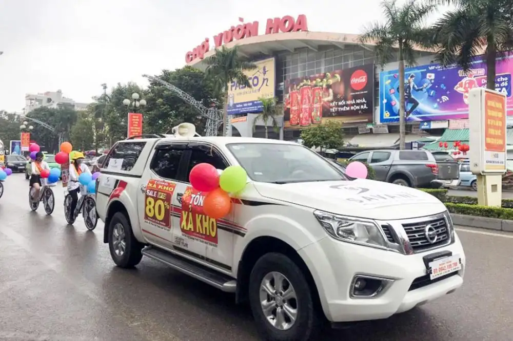 Roadshow xe bán tải