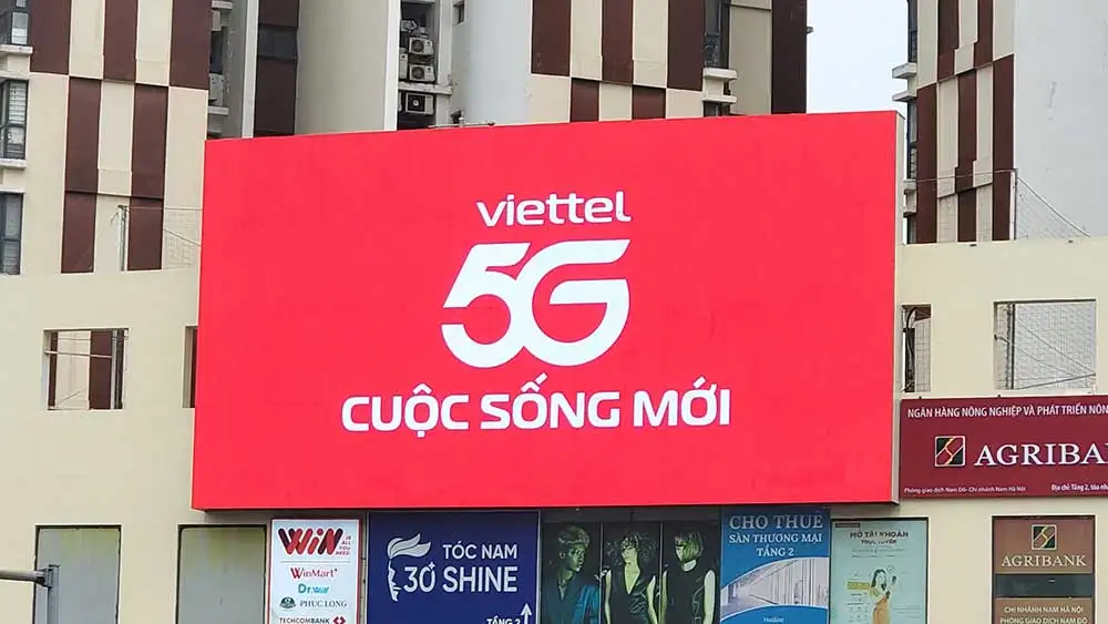 Chiến dịch quảng cáo 5G trên Pano của VIETTEL Tại Hà Nội