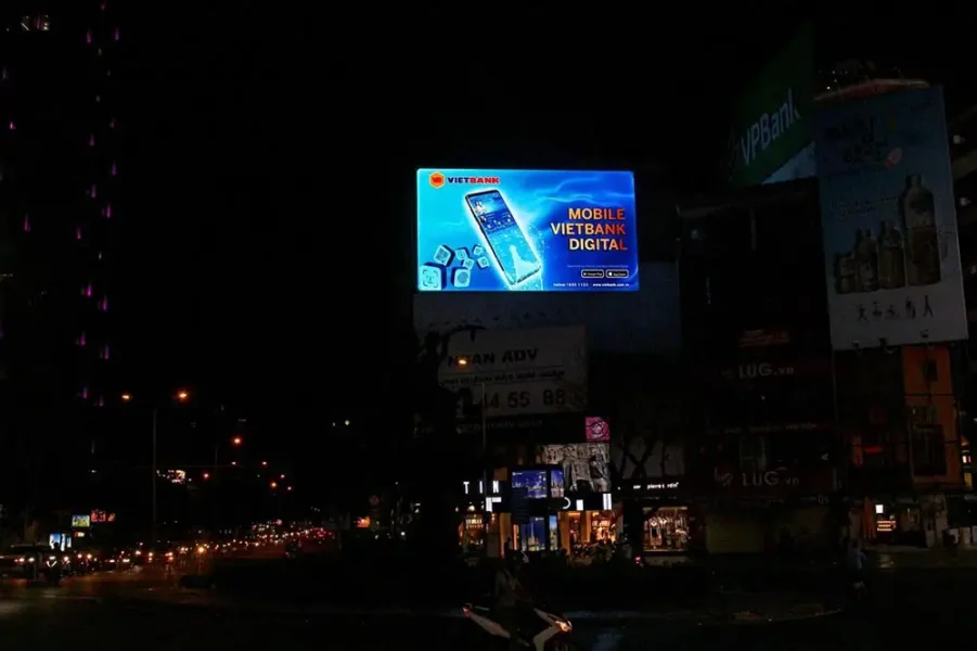 Màn LED 34 Nguyễn Thị Nghĩa – Vòng xoay ngã 6 Phù Đổng Thiên Vương2
