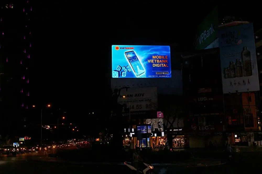 Màn LED 34 Nguyễn Thị Nghĩa – Vòng xoay ngã 6 Phù Đổng Thiên Vương