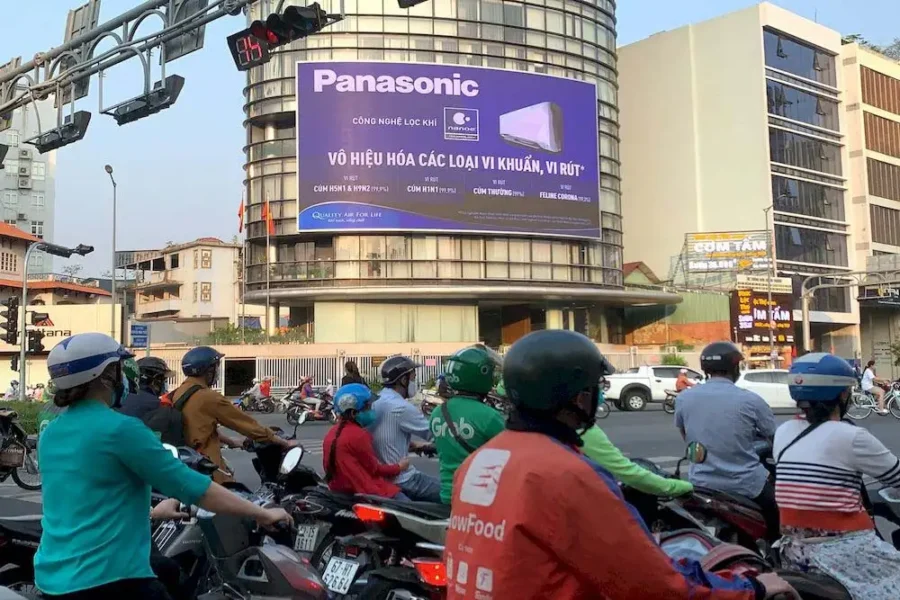 Màn hình LED quảng cáo tại Nguyễn Văn Trỗi – Trần Huy Liệu3