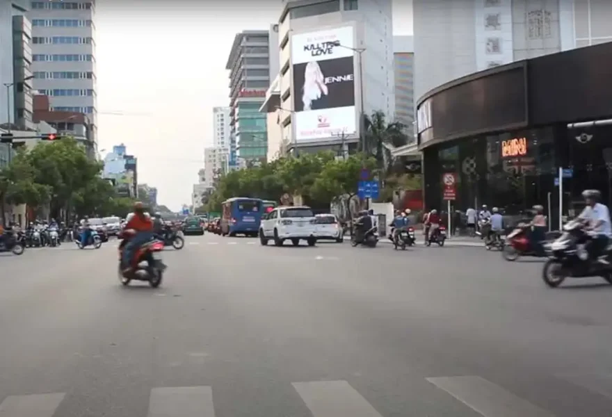 Màn hình quảng cáo LED 78 Nguyễn Văn Trỗi – Q1 Đi Sân Bay TSN1