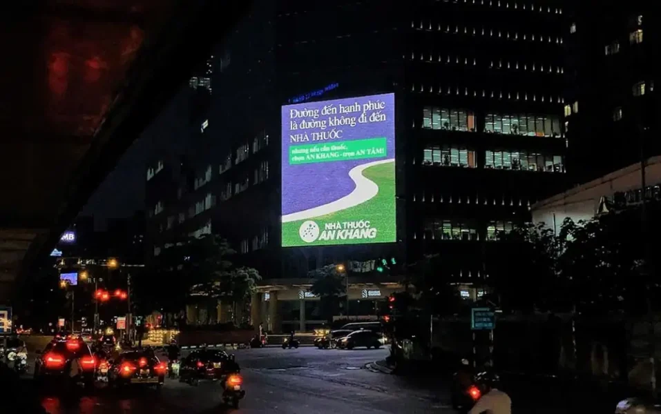 Quảng cáo màn hình LED 29 Liễu Giai – Capital Place6