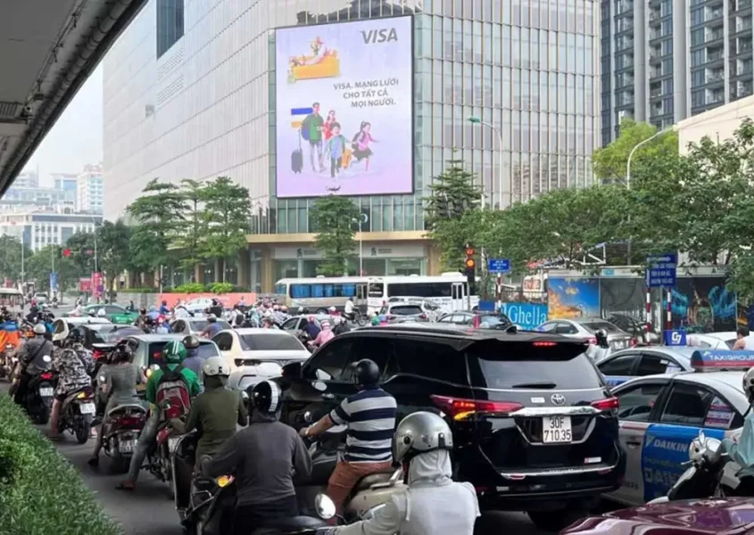 Quảng cáo màn hình LED 29 Liễu Giai – Capital Place4