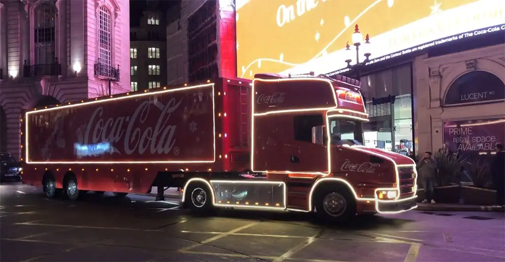 Bài học tăng nhận diện thương hiệu từ roadshow của Coca Cola và Red Bull