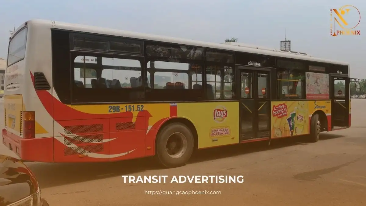 Transit Advertising là gì? Toàn tập A-Z về Quảng cáo Di động
