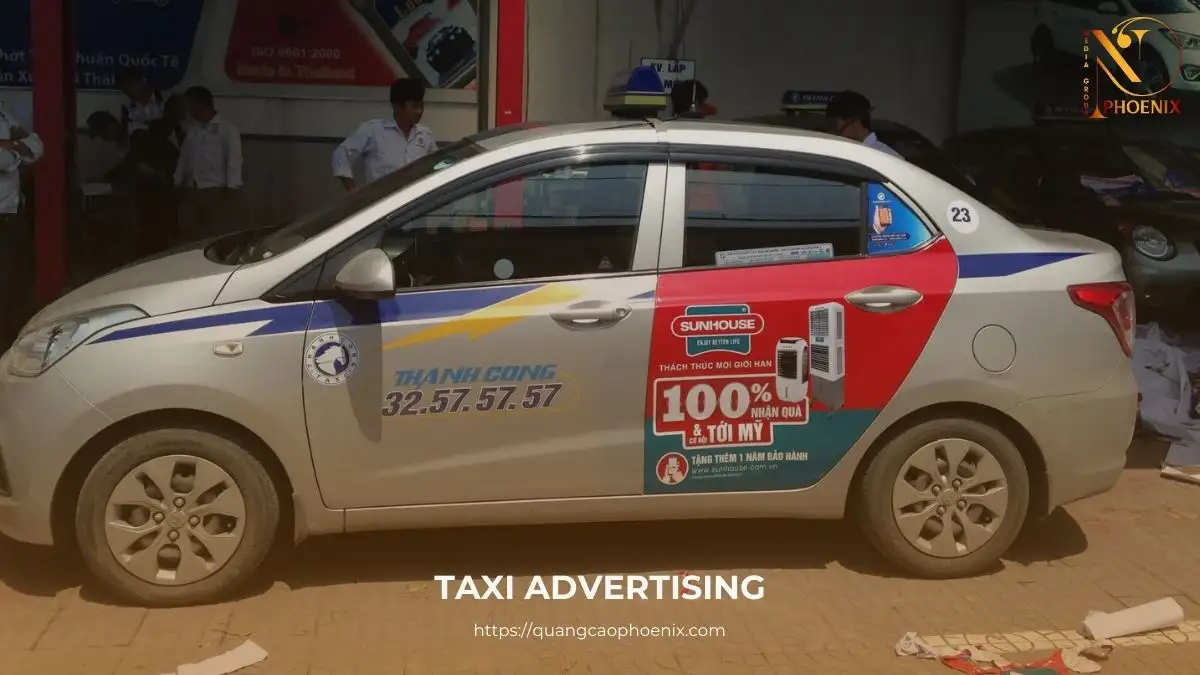 Quảng cáo taxi là gì?