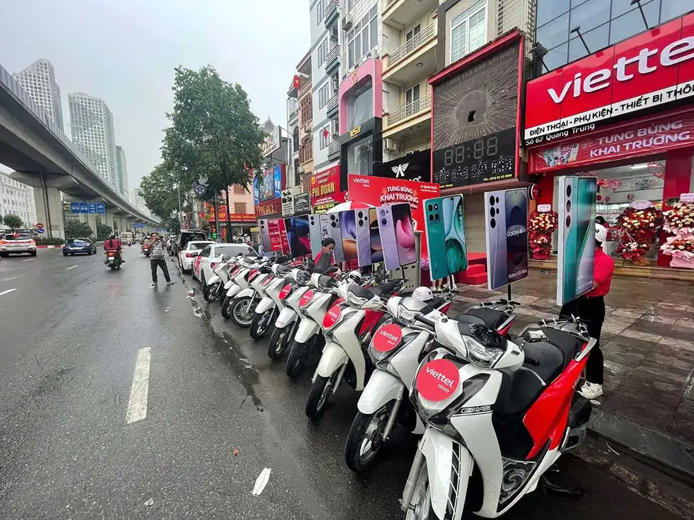 DỰ ÁN QUẢNG CÁO ROADSHOW CAO CẤP CỦA VIETTEL “PHỦ SÓNG” ẤN TƯỢNG TẠI HÀ NỘI & TP.HCM